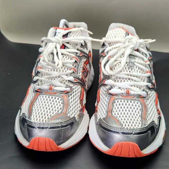 New Balance  1063 (2009) - Picture 3 of 6